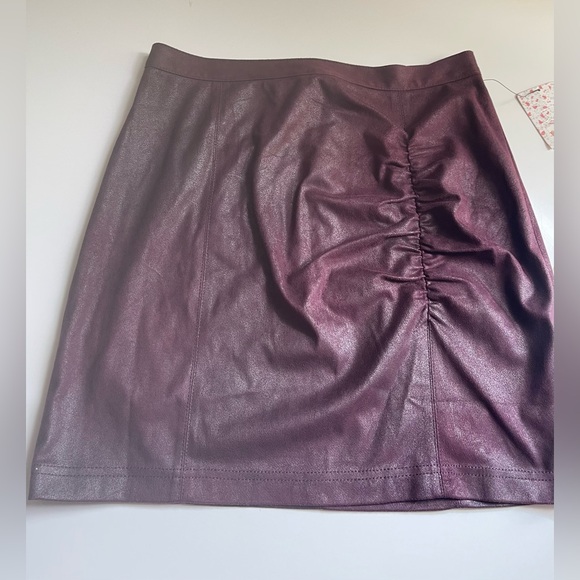 NWT FREE PEOPLE RUMI RUCHED SUEDE MINI SKIRT - Picture 4 of 14